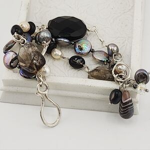 BLACK ONYX, PEARLS & SMOKY QUARTZ HANDMADE BRACELET STERLING SILVER METAL 6.5